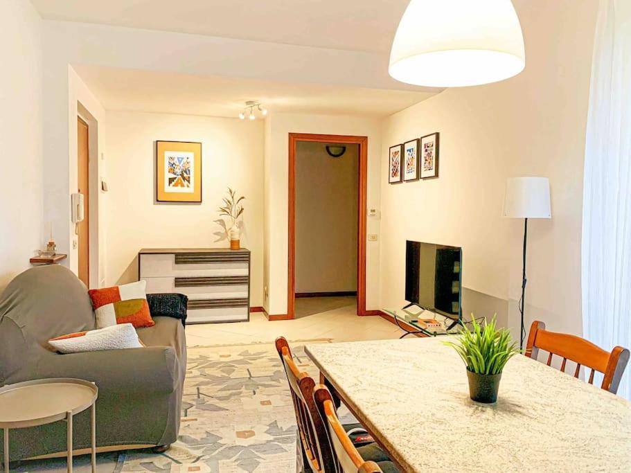 Papini'S Home: מונצה מראה חיצוני תמונה